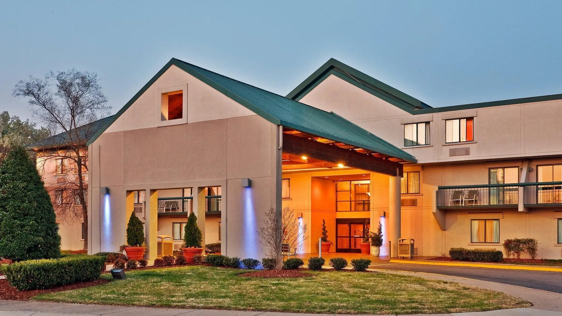Holiday Inn Express Nashville Airport By Ihg United States